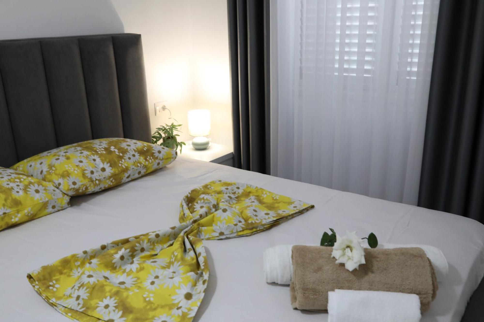 Rozafa Guest Room Center Shkoder Exterior photo