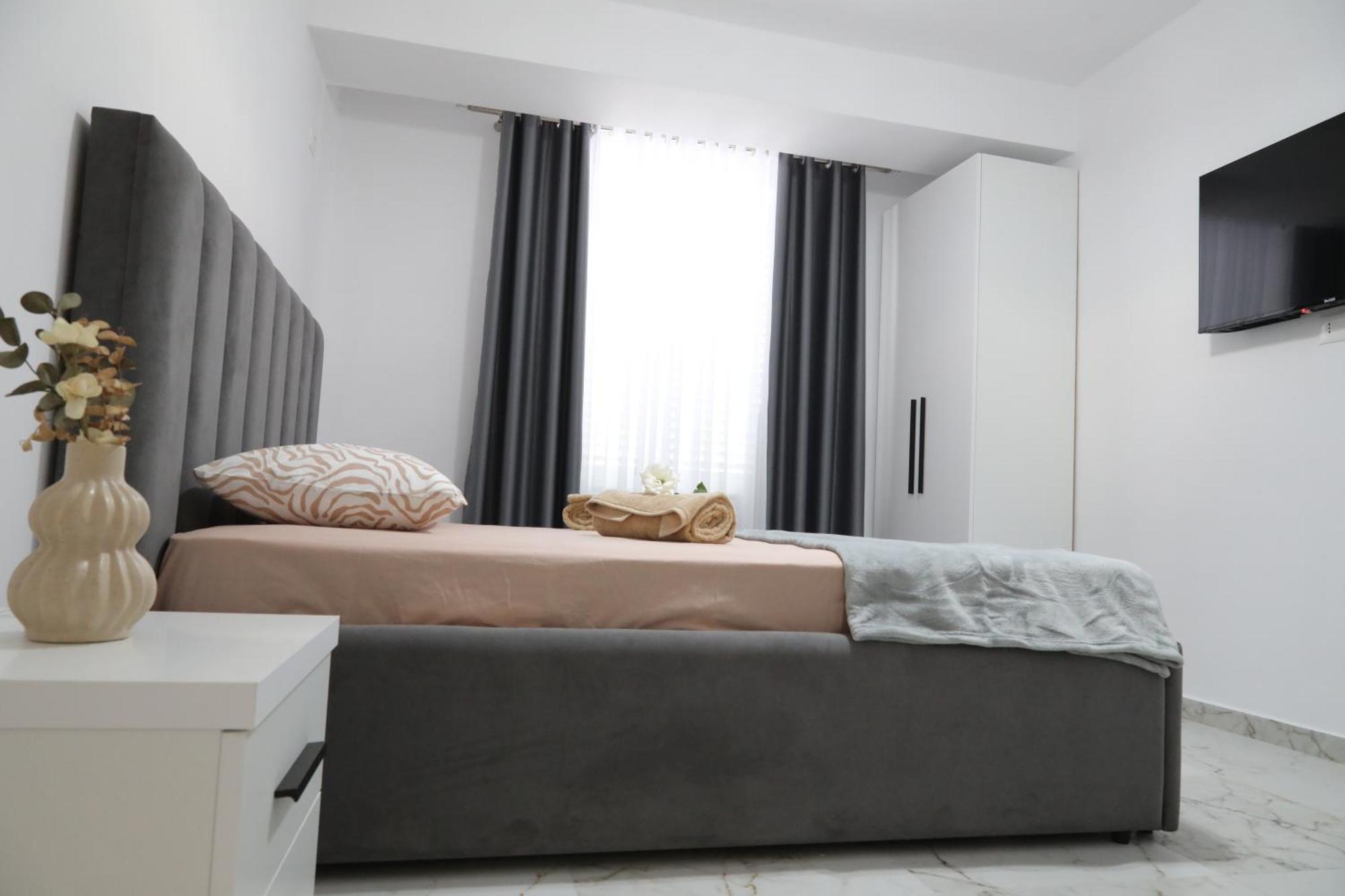 Rozafa Guest Room Center Shkoder Exterior photo