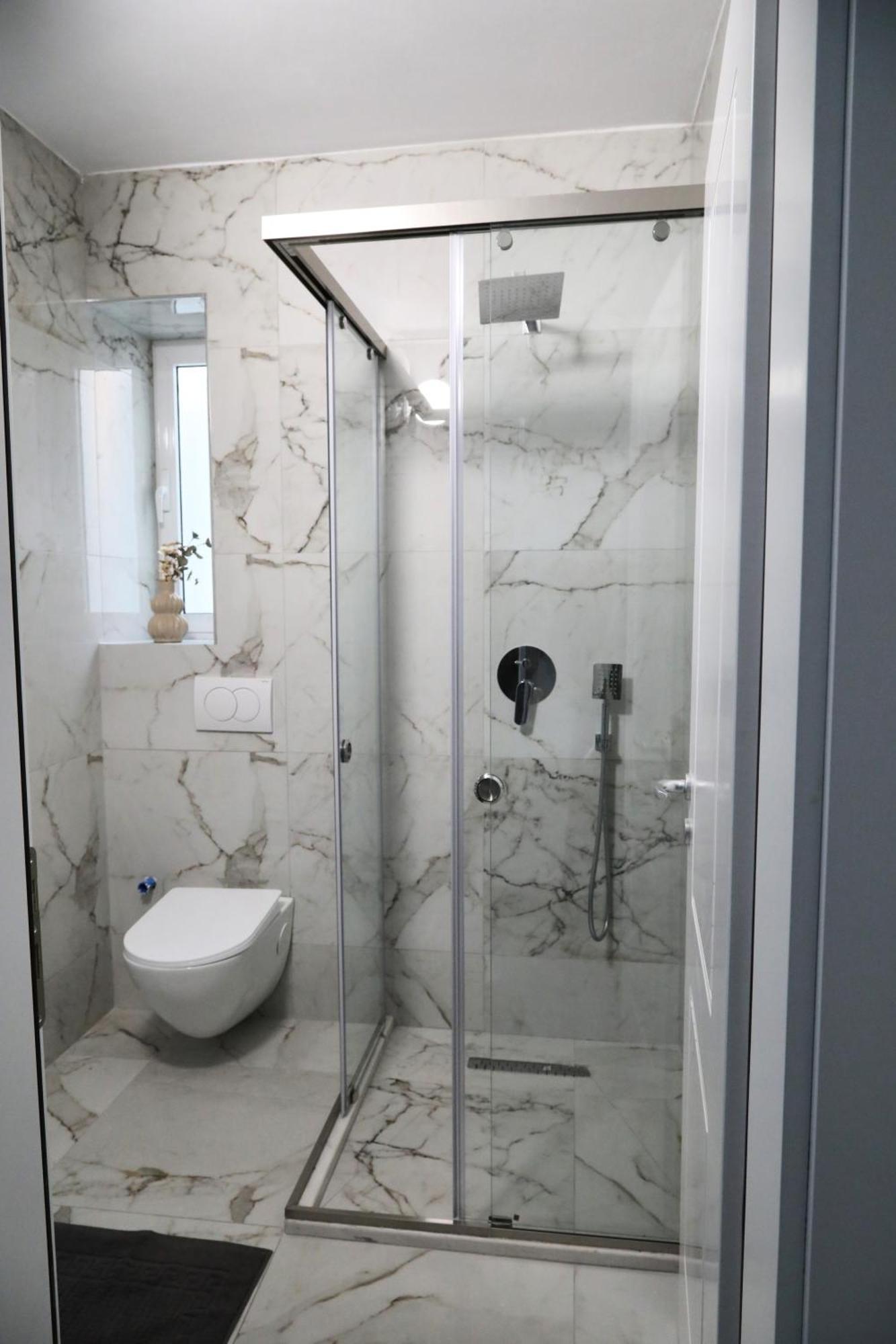 Rozafa Guest Room Center Shkoder Exterior photo